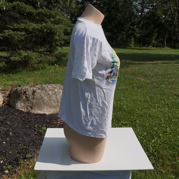 Vintage 90s Neon Graphic New York City Tourist Tee - Picture 3 of 8